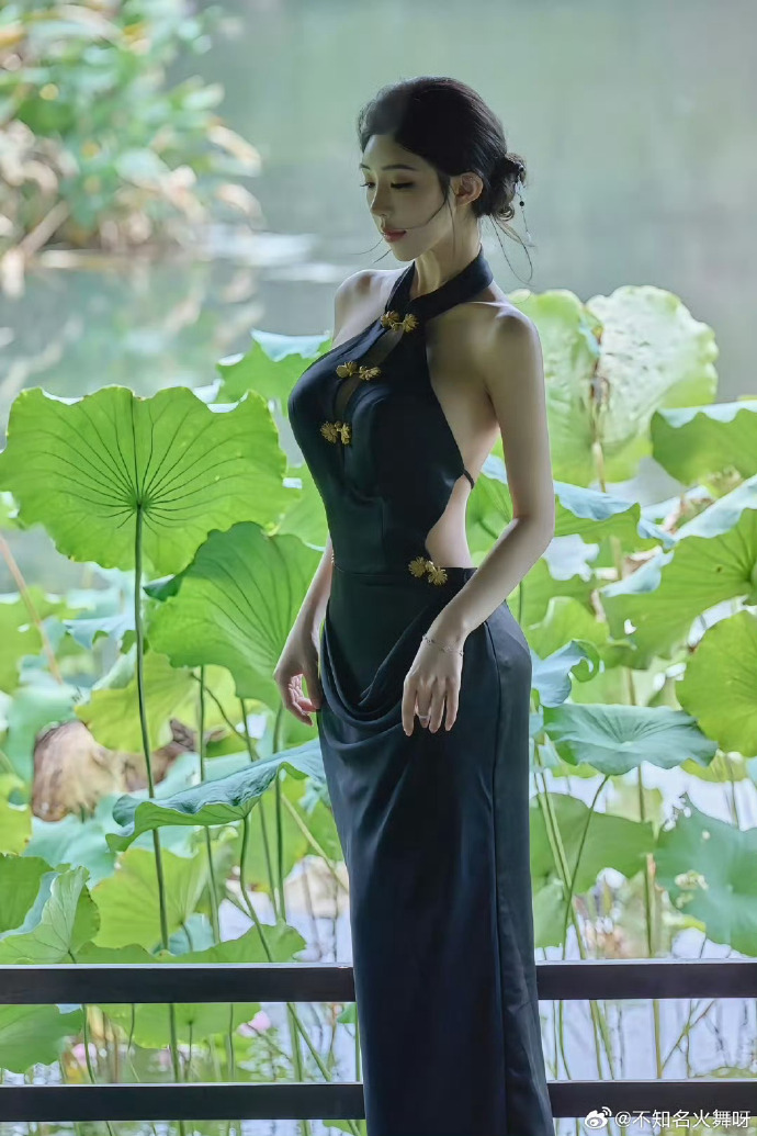 姜汉娜情绪王朝在线观看