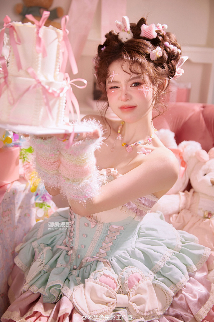 《师生虐恋》免费观看电视剧